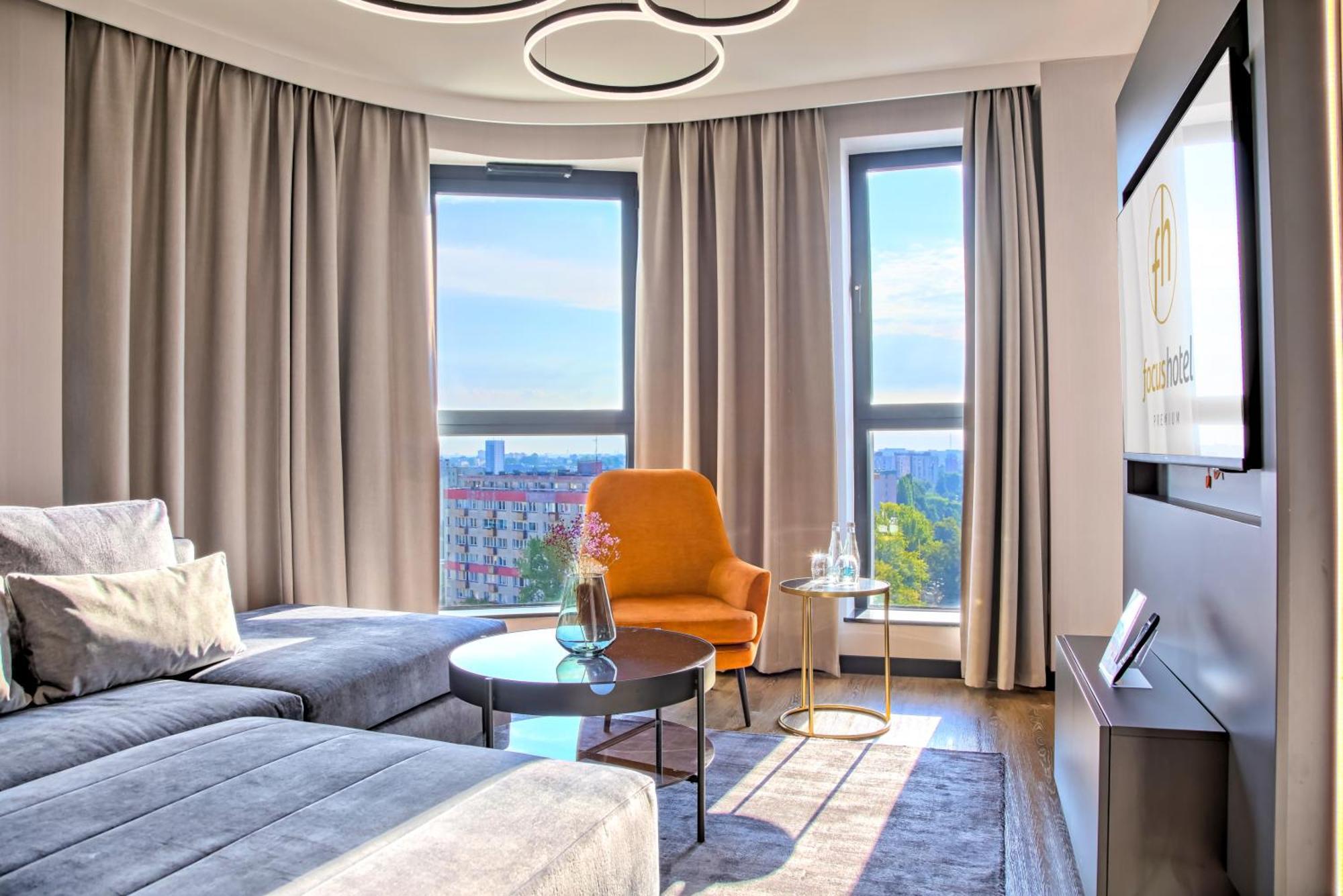 Focus Hotel Premium Warszawa Ngoại thất bức ảnh