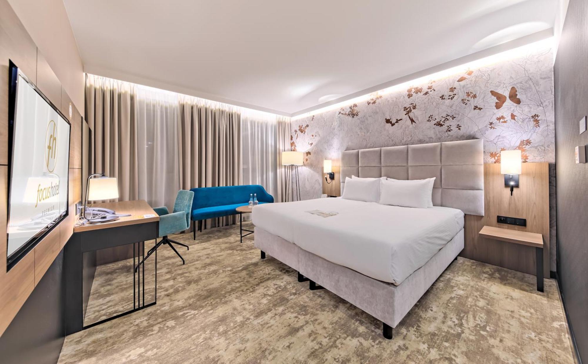 Focus Hotel Premium Warszawa Ngoại thất bức ảnh