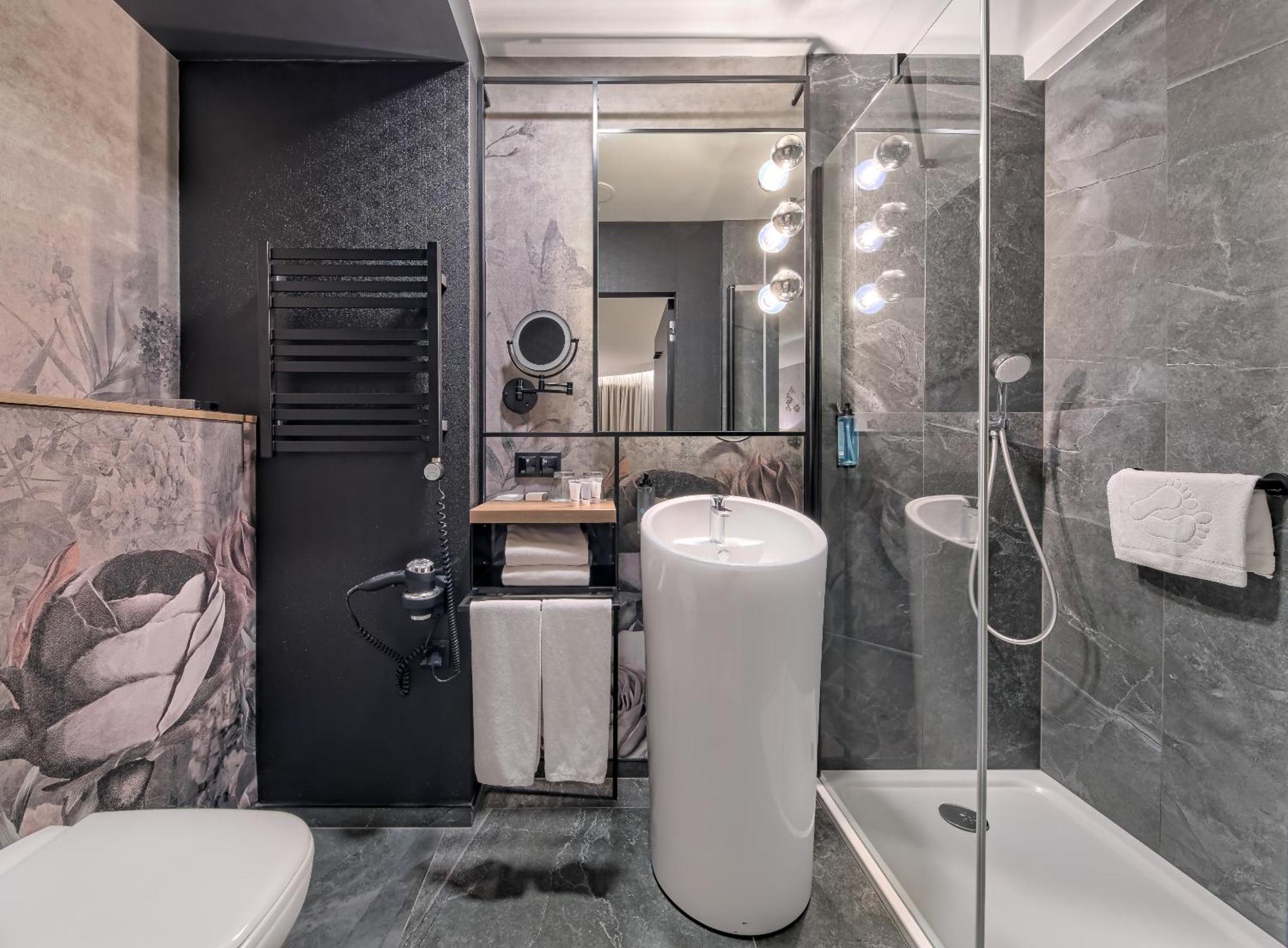 Focus Hotel Premium Warszawa Ngoại thất bức ảnh
