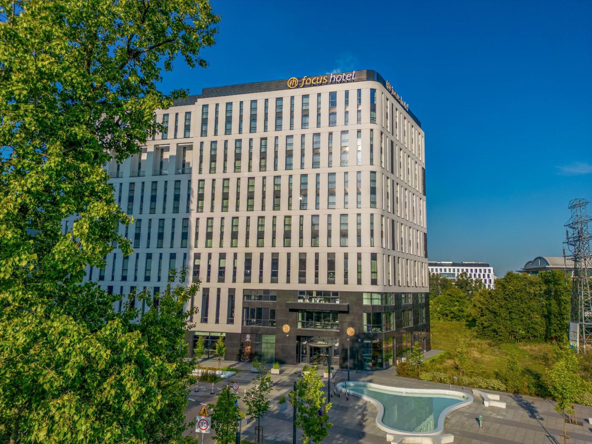 Focus Hotel Premium Warszawa Ngoại thất bức ảnh