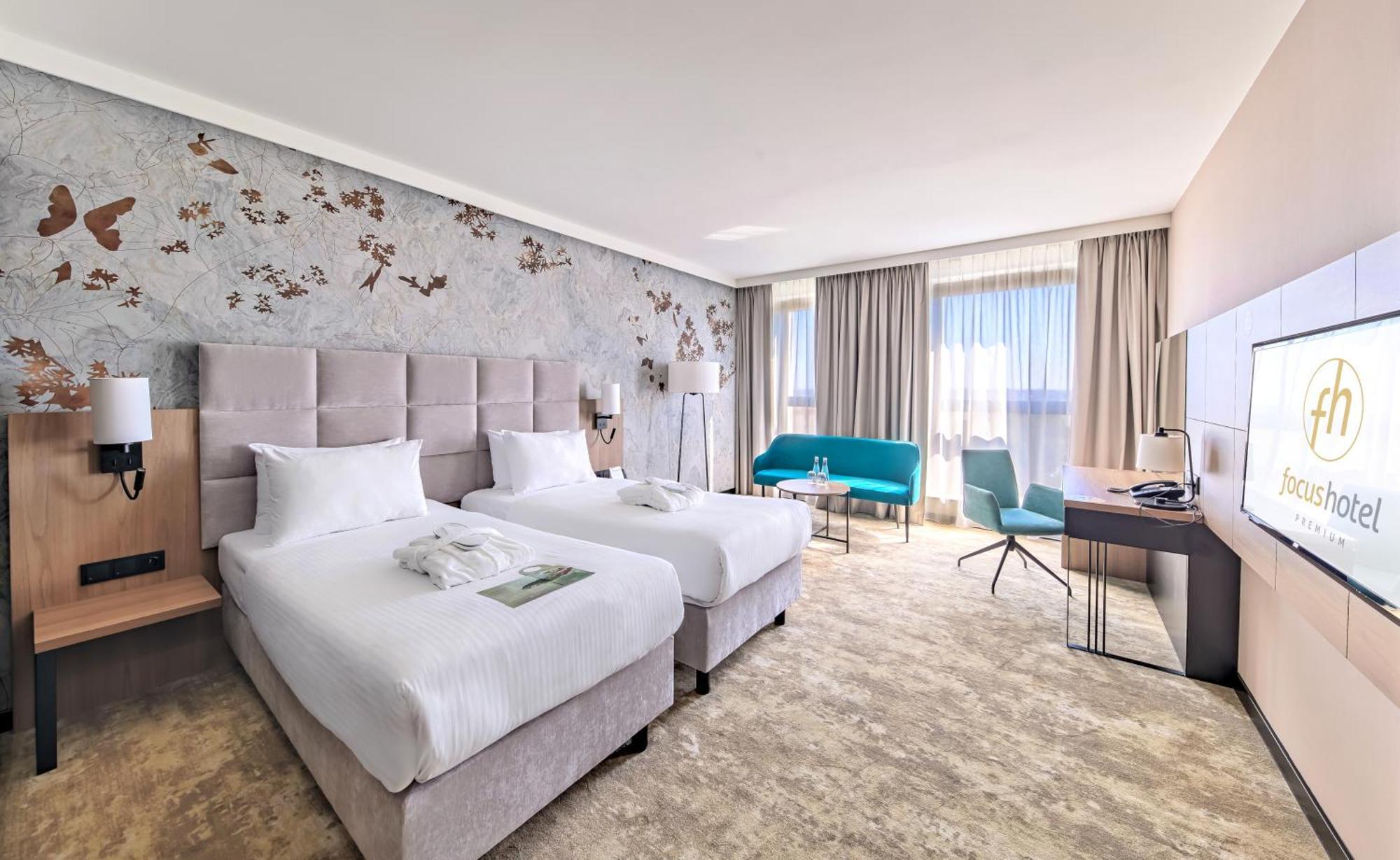 Focus Hotel Premium Warszawa Ngoại thất bức ảnh
