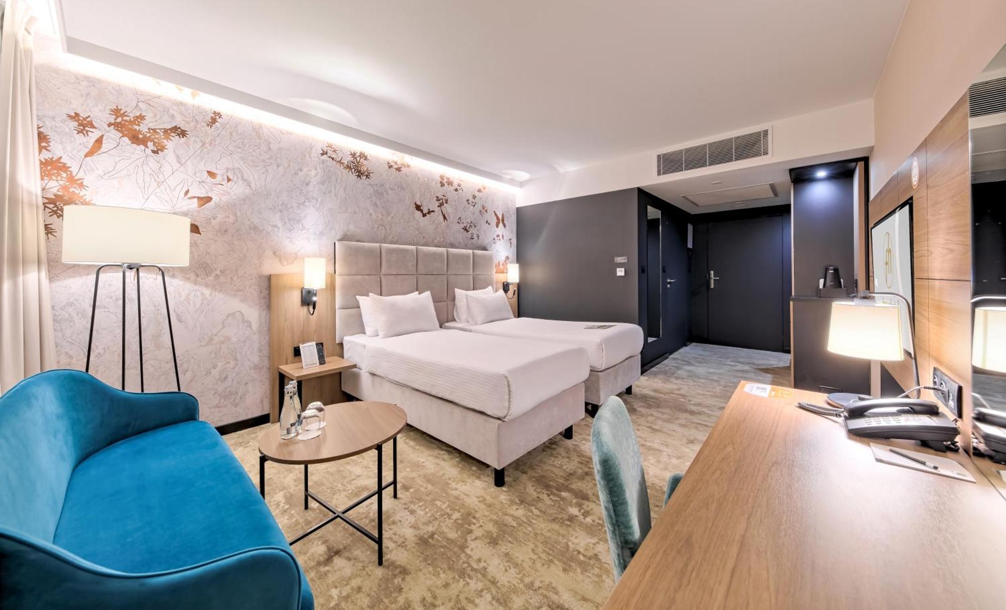 Focus Hotel Premium Warszawa Ngoại thất bức ảnh