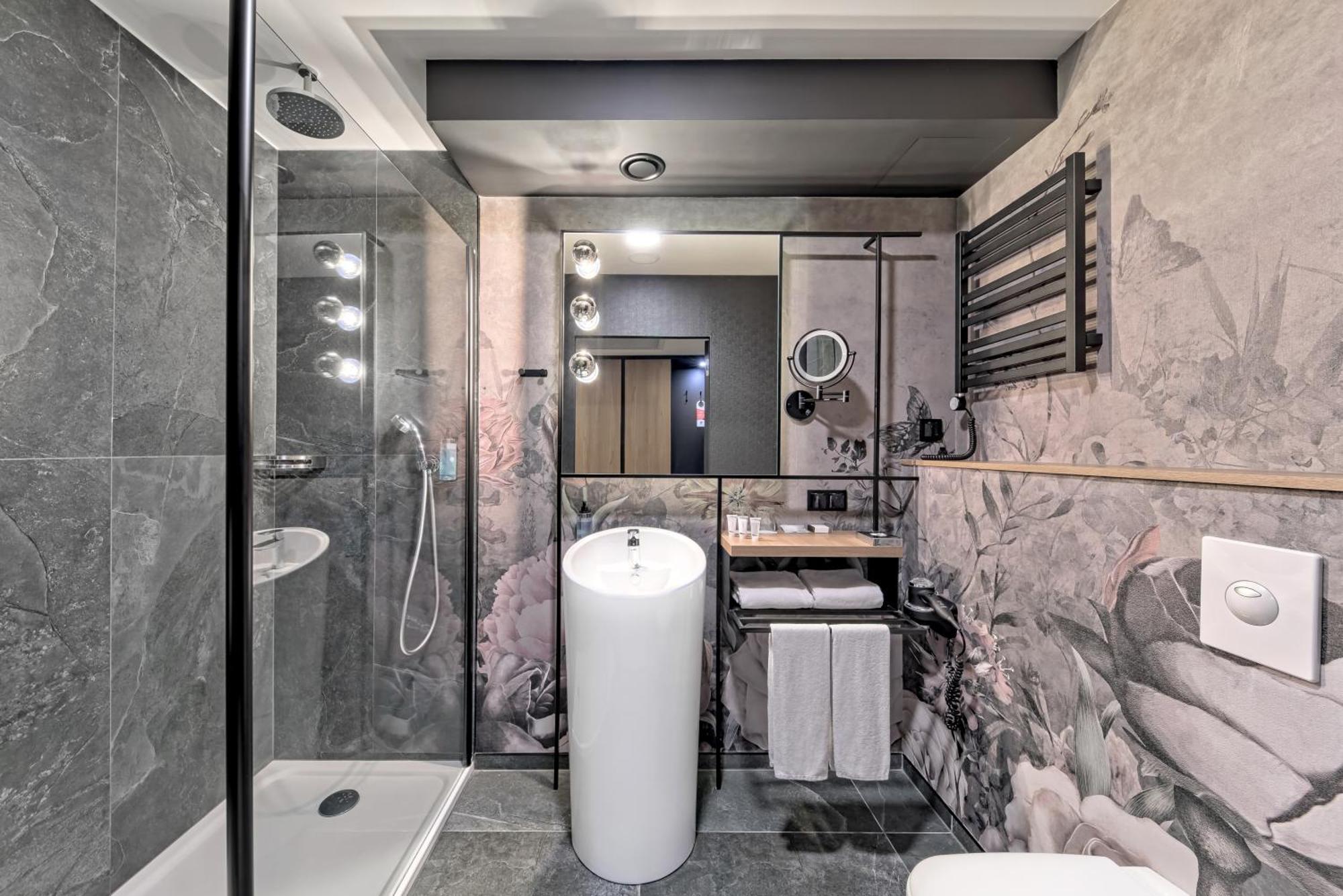 Focus Hotel Premium Warszawa Ngoại thất bức ảnh