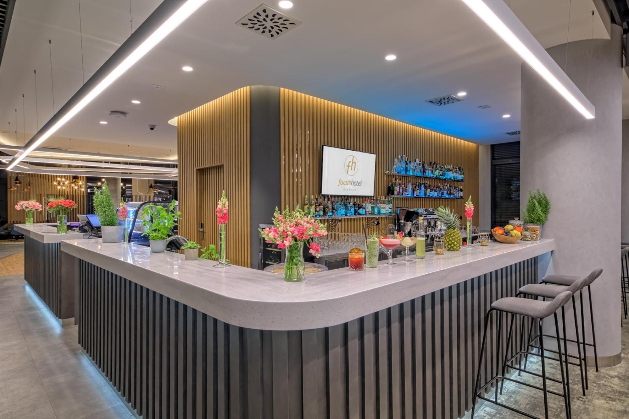 Focus Hotel Premium Warszawa Ngoại thất bức ảnh
