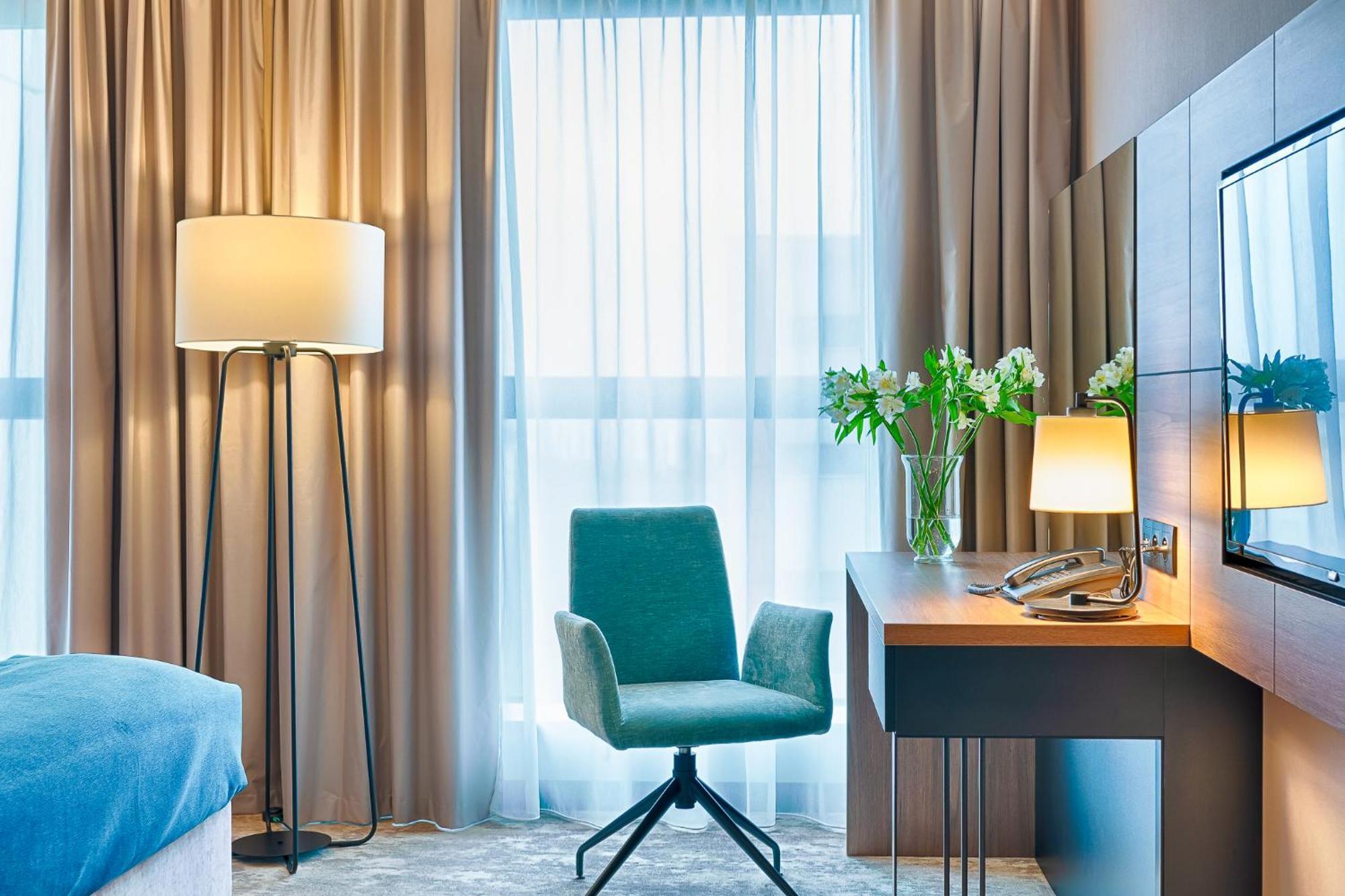 Focus Hotel Premium Warszawa Ngoại thất bức ảnh